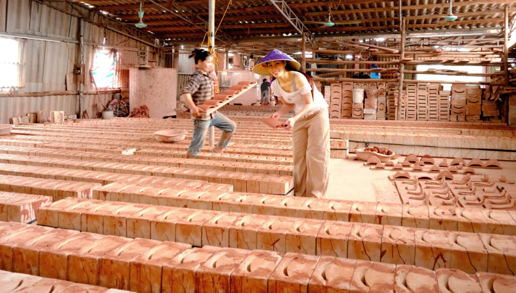 Ngói âm dương - Bảo Long